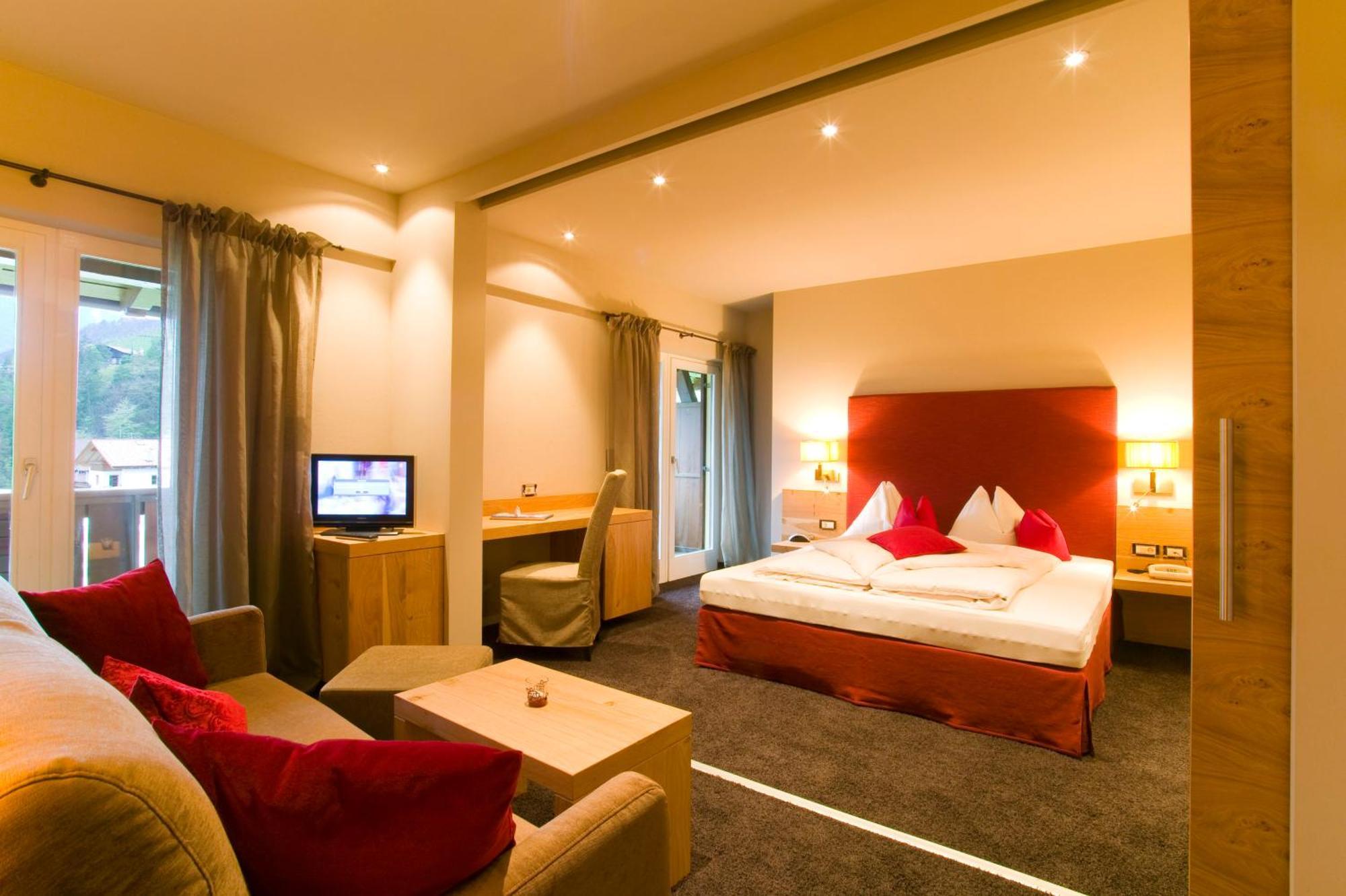Hotel Kronsbuehel Τιρόλο Εξωτερικό φωτογραφία